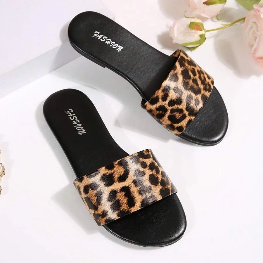 Leopard Twist Beach Flip Flops